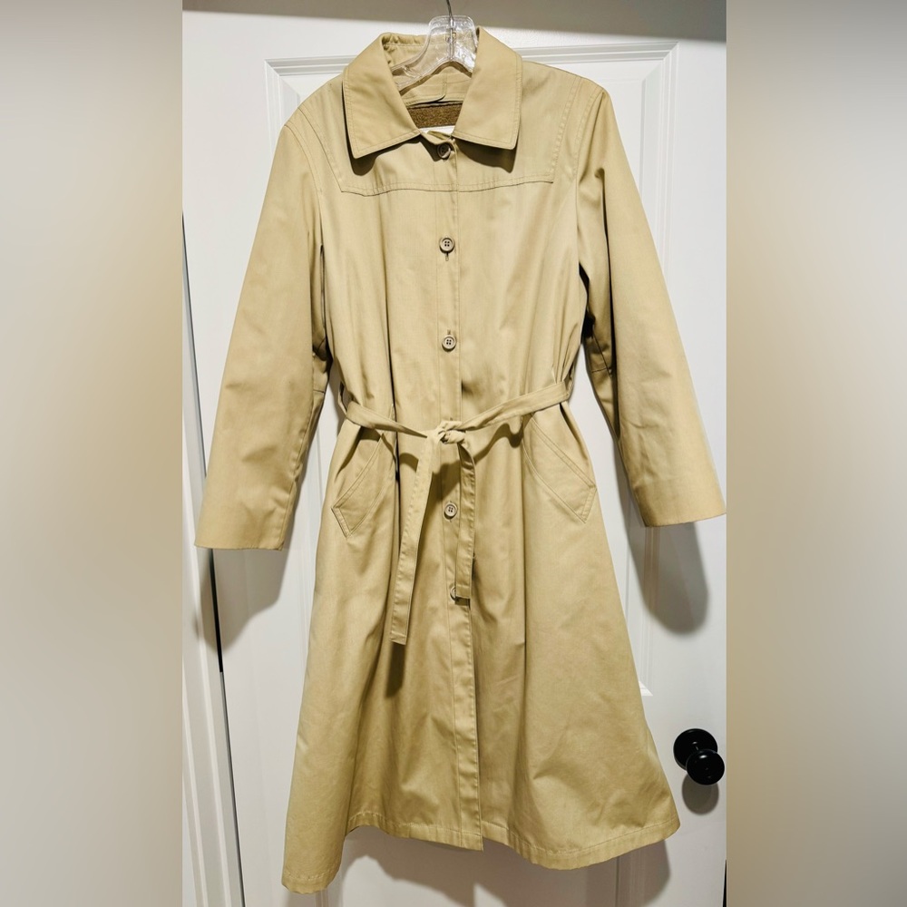 Vintage London Fog Tan Sherpa Lined Women's Trench Coat